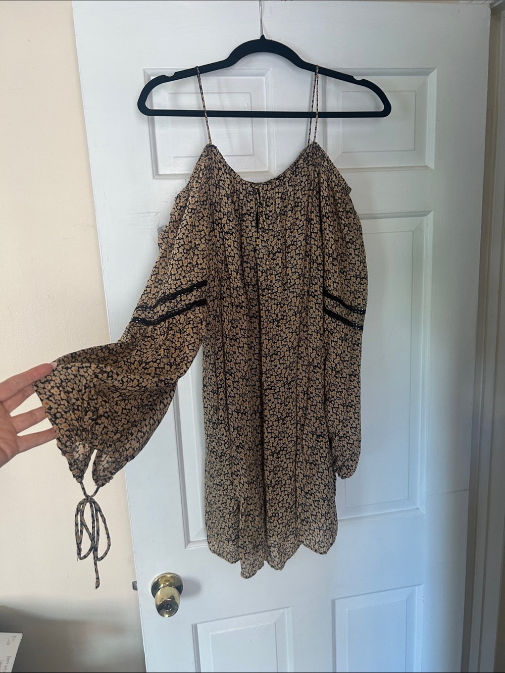 Zara Beige Floral Cold-Shoulder Tunic with Black Trim